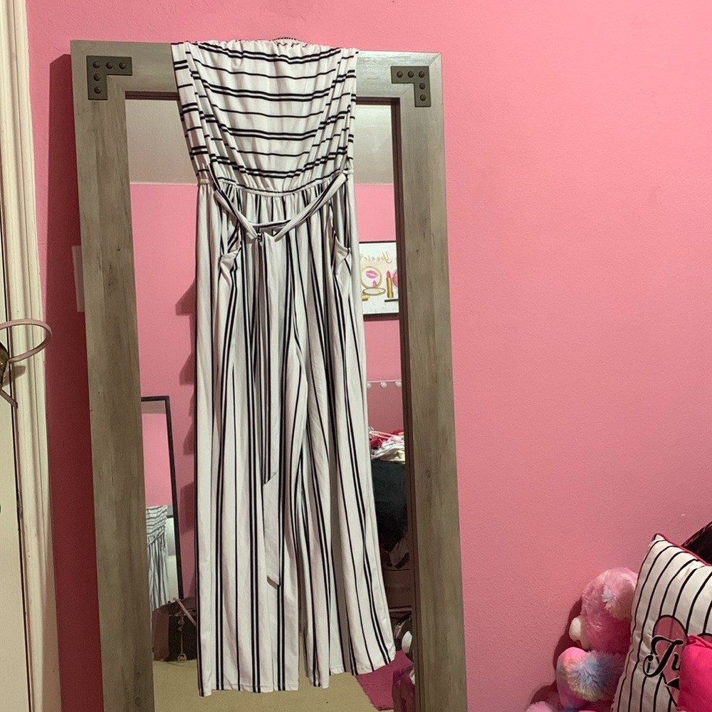 Off the shoulder romper !
